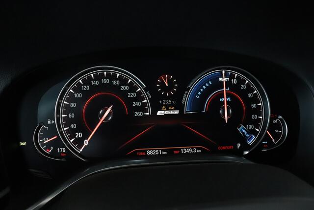 BMW 7-SERIE 740e M-PAKKET | LEDER | MEMORY | STOEL/STUURVERW. | H&K | 360° CAMERA | CRUISE | NAVI |