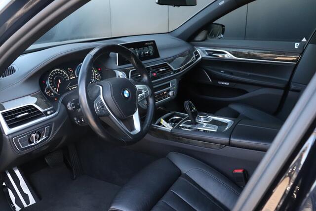 BMW 7-SERIE 740e M-PAKKET | LEDER | MEMORY | STOEL/STUURVERW. | H&K | 360° CAMERA | CRUISE | NAVI |