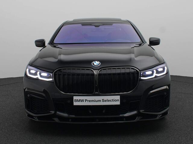 BMW 7-SERIE Sedan 745E High Executive M Sportpakket / Schuifdak / Driving Assistant Professional / Laserlicht / Head-Up Display / Active Steering / DAB / Harman Kardon / 20''