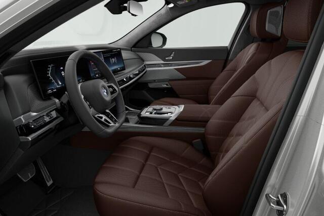 BMW 7-SERIE M760e xDrive
