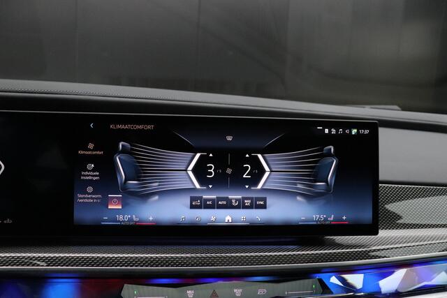 BMW 7-SERIE 740d xDrive M-PAKKET | B&W | HEAD-UP | SKY-LOUNGE | STOEL MASSAGE | 360° CAMERA | THEATER SCREEN | SOFT-CLOSE | CRAFTED CLARITY | FULL OPTIONS 2e paasdag van 11-17 UUR geopend