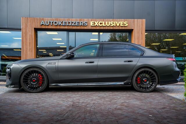 BMW 7-SERIE M760e xDrive Carbon 22" Velgen FireTV Ambient Softclose FULL OPTION! Trekhaak