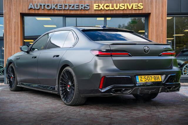 BMW 7-SERIE M760e xDrive Carbon 22" Velgen FireTV Ambient Softclose FULL OPTION! Trekhaak