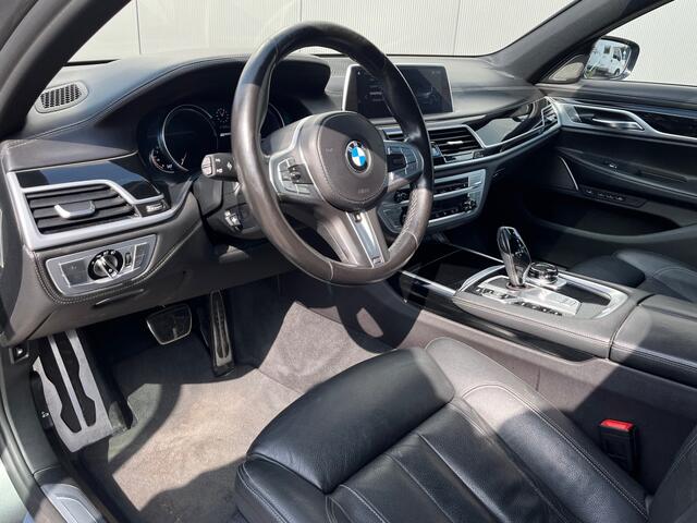 BMW 7-SERIE 740e iPerformance High Executive M-Sport Soft Close / Harman/Kardon / Head Up