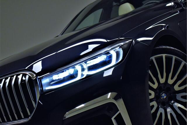 BMW 7-SERIE 745e 394pk High Executive M-sport Pano/Laser/Head-up/Massage/Carplay/H&K/360Camera/Keyless/Lmv21''