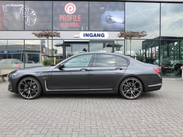 BMW 7-SERIE 745e High Exec. SCHUIFDAK LASER HEAD UP 56300 KM