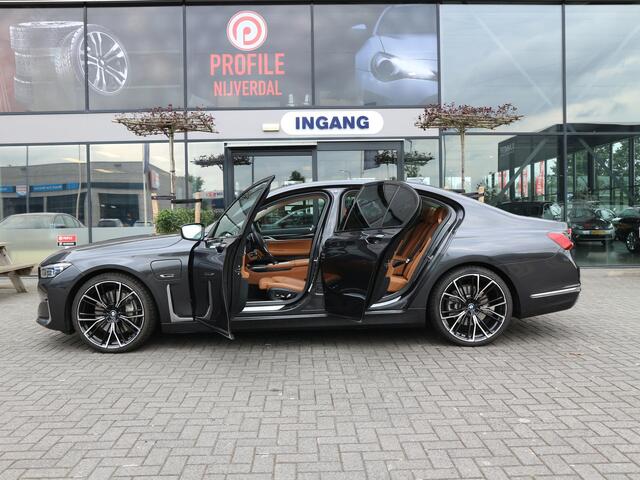 BMW 7-SERIE 745e High Exec. SCHUIFDAK LASER HEAD UP 56300 KM