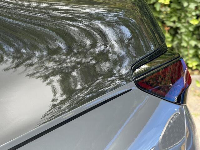 BMW 7-SERIE M760e xDrive | Two-Tone exterieurlak | Individual leder | M-Pro | Trekhaak | B&W | Theatre screen | 21"