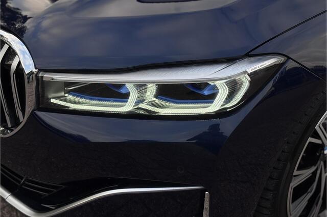 BMW 7-SERIE 745e High Executive | Schuif-Kanteldak | 4-WS | Comfortleder | Soft-Close | Head-Up | Alcantara hemel