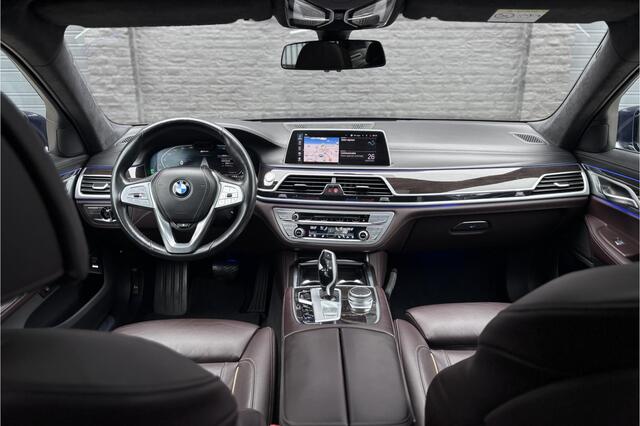 BMW 7-SERIE 745e High Executive | Schuif-Kanteldak | 4-WS | Comfortleder | Soft-Close | Head-Up | Alcantara hemel