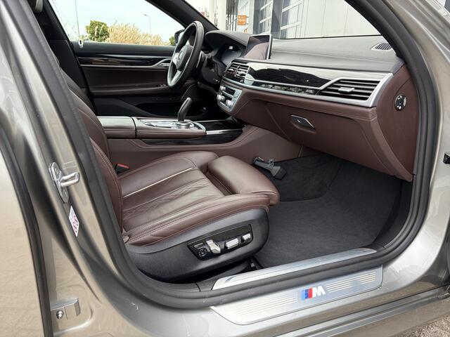 BMW 7-SERIE 745e High Executive 396pk | M Sportpakket | Cruise control adaptief met stop&go en stuurhulp | DAB | Harman/Kardon audio | Laser LED koplampen | Rondomzicht camera | Dealer onderhouden!