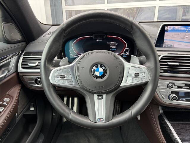 BMW 7-SERIE 745e High Executive 396pk | M Sportpakket | Cruise control adaptief met stop&go en stuurhulp | DAB | Harman/Kardon audio | Laser LED koplampen | Rondomzicht camera | Dealer onderhouden!