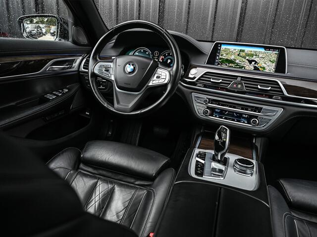 BMW 7-SERIE 740Le xDrive iPerformance HIGH EXECUTIVE | M-SPORT | 360 CAMERA | HEAD-UP | ACTIVE CRUISE | LEDER | PANORAMADAK | XENON | ACHTERBANK VERWARMD