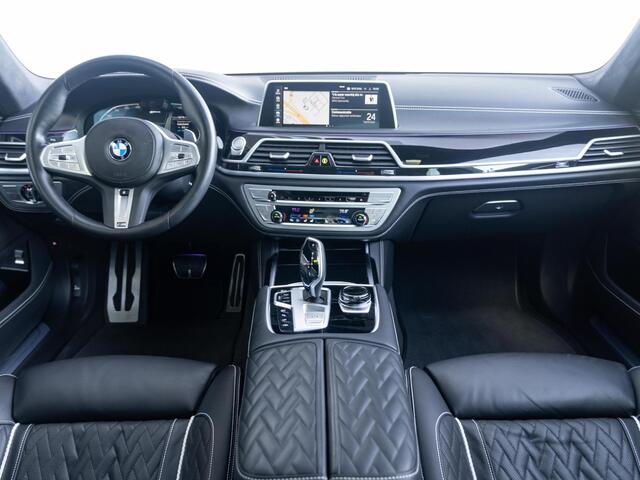 BMW 7-SERIE Sedan 745e | High Executive | Comfort Access | Soft Close | Schuif-/kanteldak | Stoelventilatie | Stoelverwarming | Head-Up Display | Harman Kardon | 20''