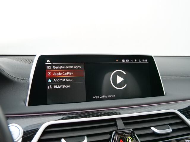 BMW 7-SERIE 745e High Executive 394 Pk Automaat Navi / Schuifdak / Camera / DAB / Leer / Apple Carplay / M-pakket