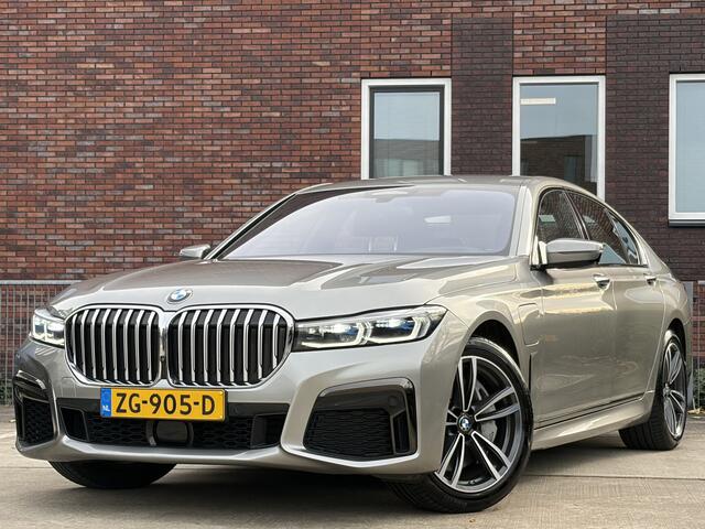 BMW 7-SERIE 745e High Executive 396pk | M Sportpakket | Cruise control adaptief met stop&go en stuurhulp | DAB | Harman/Kardon audio | Laser LED koplampen | Rondomzicht camera | Dealer onderhouden!