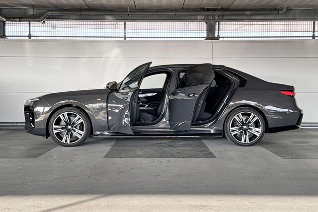 BMW 7-SERIE 750e xDrive