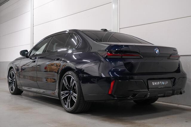 BMW 7-SERIE 750e xDrive M-Sport | Bowers & Wilkins | Massage | Skylounge | Tartufo Leder