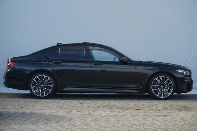 BMW 7-SERIE 750i xDrive High Executive | Schuif-kanteldak | Bowers & Wilkins | Achterasbesturing | Driving Assistant Professional | Rondomzicht camera's