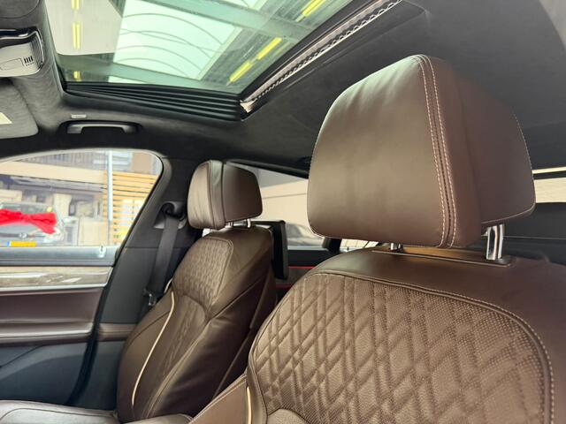 BMW 7-SERIE 745e High Executive CarbonCore|Softclose|Luchtvering|HUD Carbon Core|softclose|Luchtvering