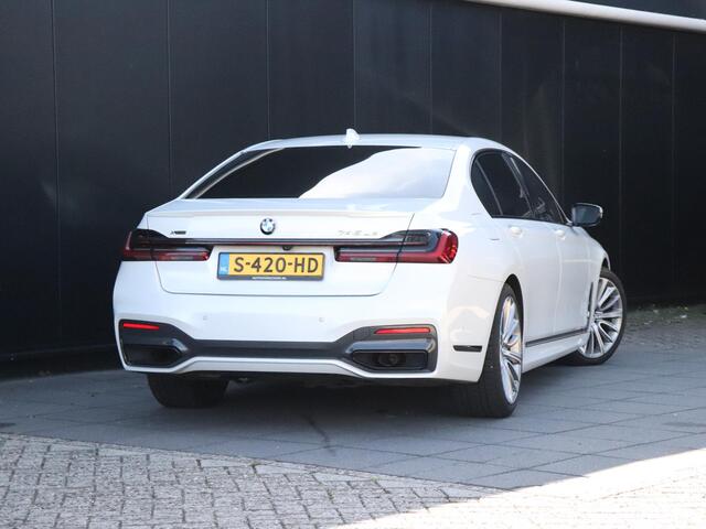 BMW 7-SERIE 745Le xDrive M-SPORT | LEDER | MEMORY | SCHUIFDAK | ENTERTAINMENT | MASSAGE | LUCHTVERING | HEAD-UP | B&W | STOELVERK. | FULL OPTIONS |