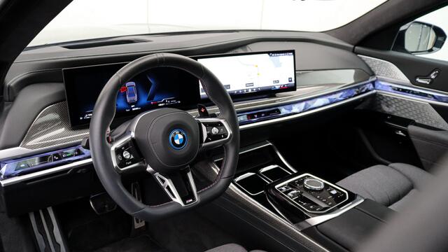 BMW 7-SERIE M760e xDrive M-Sport Pro | Executive Lounge | M Performance Pack | Connoisseur Pack | Sky Lounge | Bowers & Wilkins