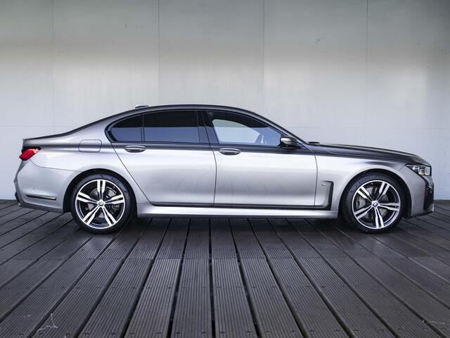 BMW 7-SERIE Sedan 745e | High Executive | M Sportpakket | Driving Assistent | Head-Up Display | BMW Laserlicht | Comfortstoelen | 19 inch