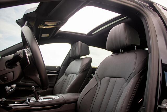 BMW 7-SERIE 745e High Executive | M Sport | Panorama dak | Harman Kardon | Headup display | Active steering
