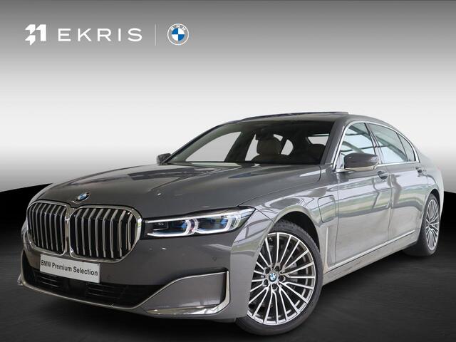 BMW 7-SERIE Limousine 745Le xDrive High Executive | Integral Active Steering | BMW Personal CoPilot Pack | Soft-Close | Driving Assistant Professional | Harman Kardon Surround Sound Systeem