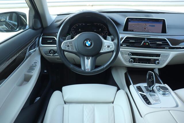 BMW 7-SERIE Sedan 745e | High Executive | Harman Kardon | Parking Assistant Plus | Head-Up | Laserlight | Soft-Close | 19''LMV