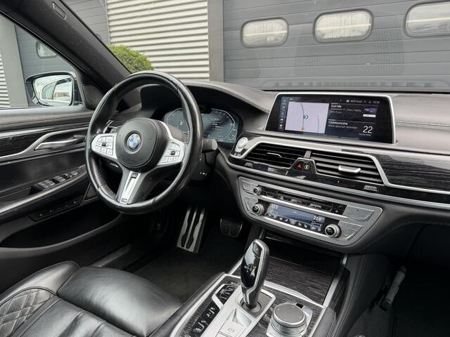 BMW 7-SERIE 745e High Executive M-Sport | Panoramadak | 360* Camera | Massage | Stoelventilatie/Verwarming |