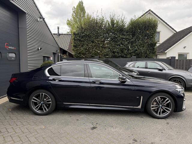 BMW 7-SERIE 745e High Executive M-Sport | Panoramadak | 360* Camera | Massage | Stoelventilatie/Verwarming |