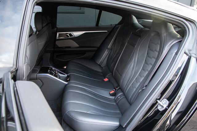 BMW 8-SERIE Gran Coupé M850i xDrive M-Sport | ACC | 360 Cam | Head Up | Laser | Driving Assistant | Lane & Side Assist | 531PK | Stoelventilatie | Alarm | Dealer O.H | ¤181.975,- N.P | Achterasbesturing | Harman Kardon | Apple & Android Carplay.