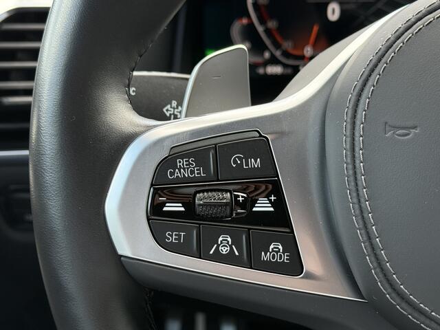 BMW 8-SERIE 840i | M-Sport Pro | Glasapplicatie | Individual volleder | Co Pilot | Carbon | Soft close | 360 cam