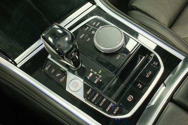 BMW 8-SERIE M850i xDrive High Executive Laserlicht,Bowers&Wilkins, ACC, Memory Stoelventilatie, Lane assist!