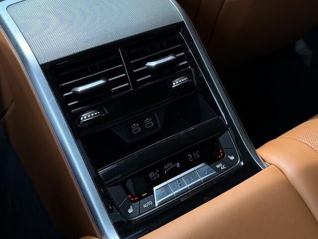 BMW 8-SERIE Gran Coupé 840i xDrive High Executive | B&W | Pano | Integral Active Steering | 360 | Apple Carplay |