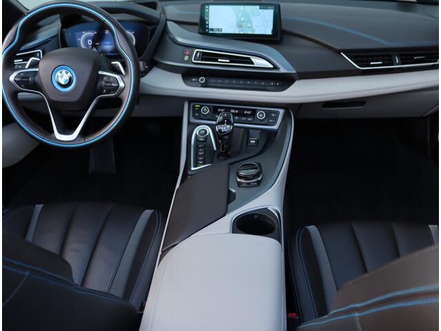BMW I8 Roadster 1.5 | Org. Nederlands | Head-up | 360 Camera | DAB
