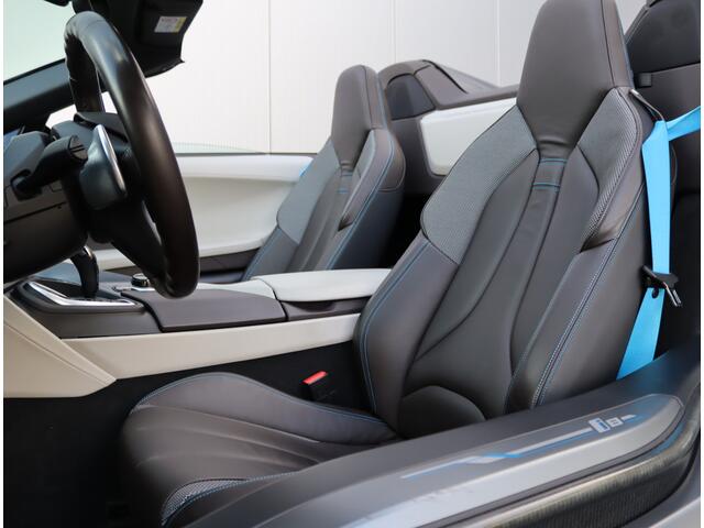 BMW I8 Roadster 1.5 | Org. Nederlands | Head-up | 360 Camera | DAB