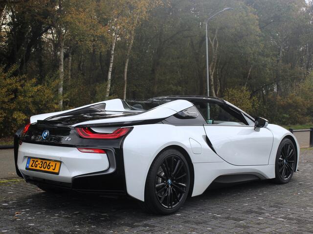 BMW I8 Roadster 1.5 NL-Auto Nieuwstaat!