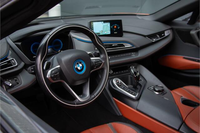 BMW I8 Roadster 1/200 First Edition | Dealer OH. | Head Up | Harman Kardon | 360 Camera | Apple Carplay | Cruise Control | Laserlight | Ambiance Verlichting | BMW Display Key | Alarm | Interieurlijsten Drycarbon | DAB+ | 20"|Lichtpakket |