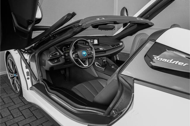 BMW I8 Roadster 1.5 High Ex CarPlay H/K HUD Camera 20"