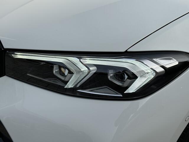 BMW M-Model 3-serie 330i NEW sport 330 Adapt.Cruise|Camera|Alarm|Stoelverw.