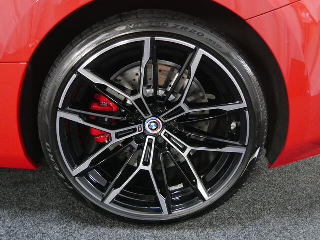 BMW M2 2-serie Coupé Automaat / M Drive Professional / M Carbondak / M Adaptief onderstel / Harman Kardon / Parking Assistant / Adaptieve LED / Live Cockpit Professional