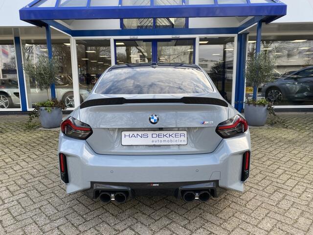 BMW M2 2-serie Coupé Akrapovic / Carbon /H&K /Head-Up/ M-Zetels+Memo/ 19-Inch/ Led