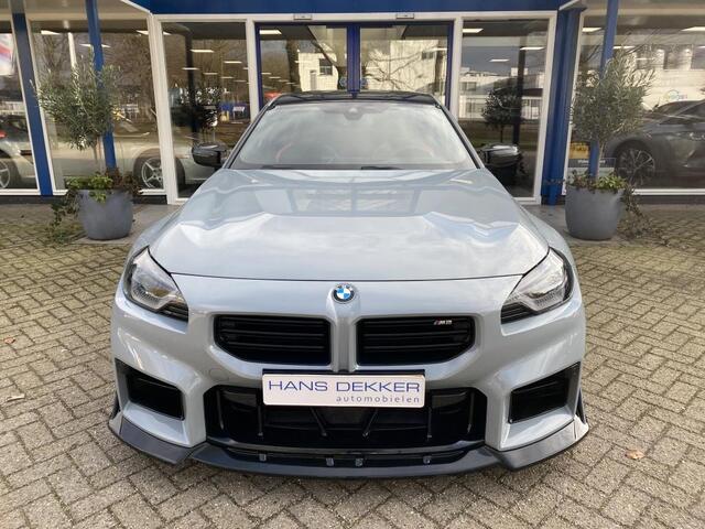 BMW M2 Akrapovic / Carbon /H&K /Head-Up/ M-Zetels+Memo/ 19-Inch/ Led