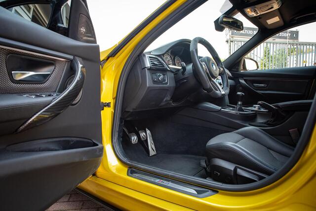 BMW M3 3 Serie Competition NL Auto Handbak! Carbon 450PK! Navi