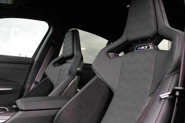 BMW M3 3-serie xDrive Competition Automaat / M Carbon-keramisch remmen / Laserlight / M Carbon kuipstoelen / Adaptief M Onderstel / Live Cockpit Professional / Harman Kardon