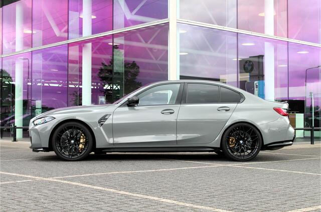 BMW M3 3-serie xDrive Competition Automaat / M Carbon-keramisch remmen / Laserlight / M Carbon kuipstoelen / Adaptief M Onderstel / Live Cockpit Professional / Harman Kardon