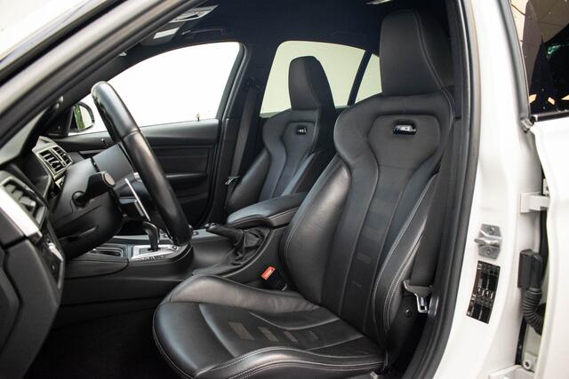 BMW M3 3-serie DCTA | Carbon| Harman Kardon| Memoryseat