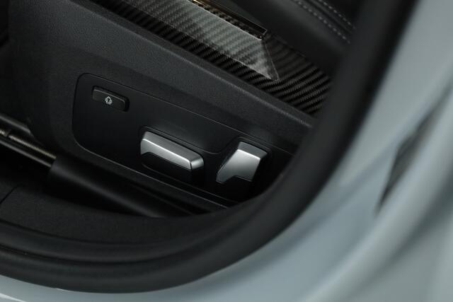 BMW M3 3-serie Competition | M Drivers Pack | Carbon ext. | 20" | Leder